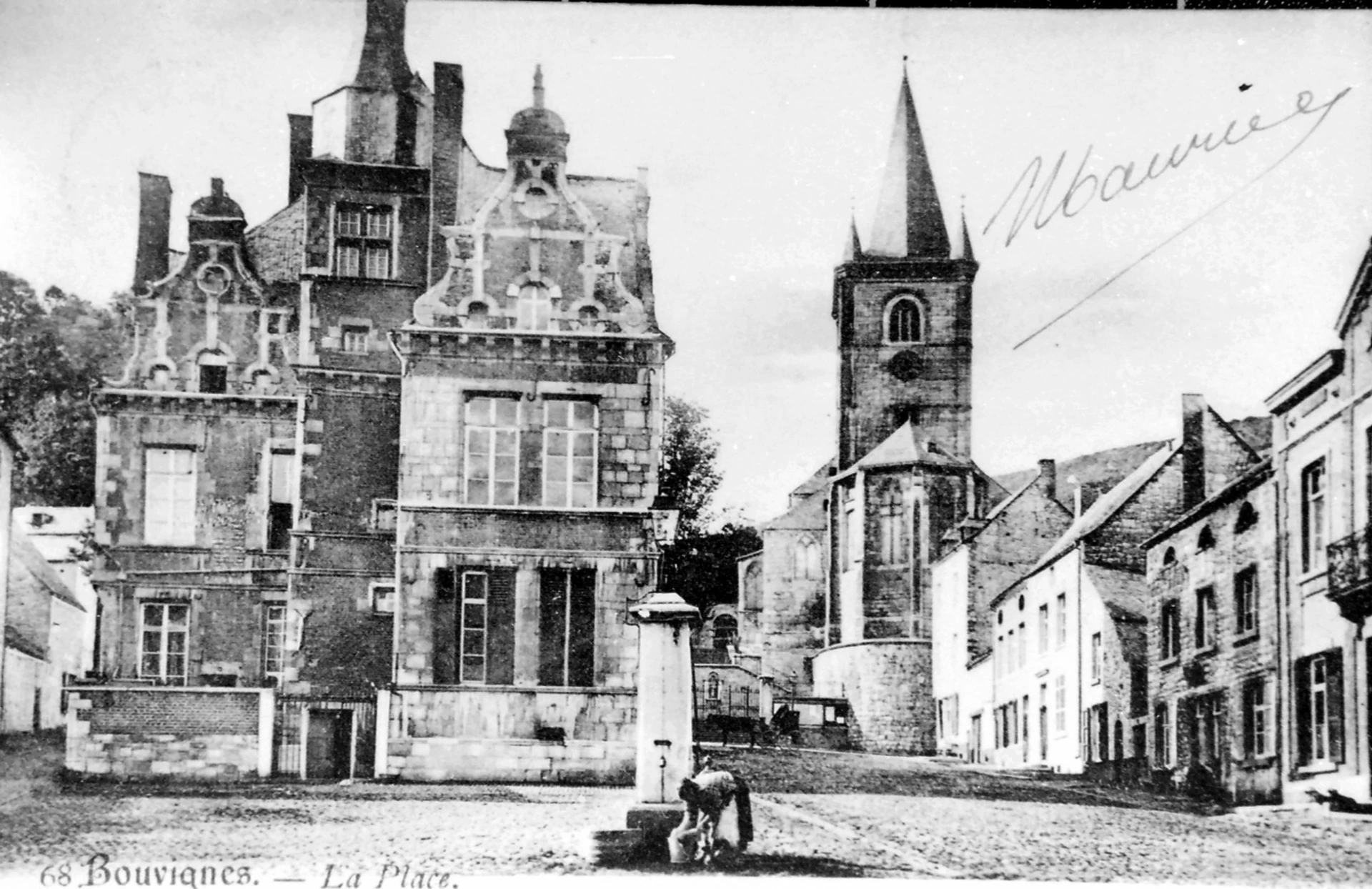 Bouvignes-Sur-Meuse- la Pompe